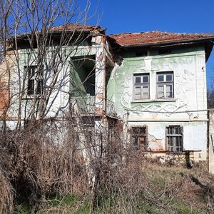 Old rural property with barn and small mill situated Vratsa