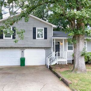 SINGLE FAMILY HOME FOR RENT IN STONE MOUNTAIN, GA