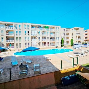Studio with Balcony & Pool View, Sunny Day 6, Sunny Beach