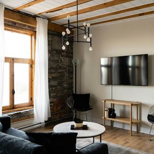 Set within 1.3 km of Clock Tower Beach