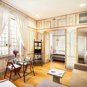 Live at Domus Claudiae