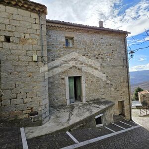 Beautiful and Affordable Home in Castelbottaccio - AG150