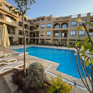 Studio 42Sqm Pool & Garden view