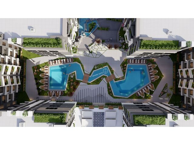 Top shot for large pool