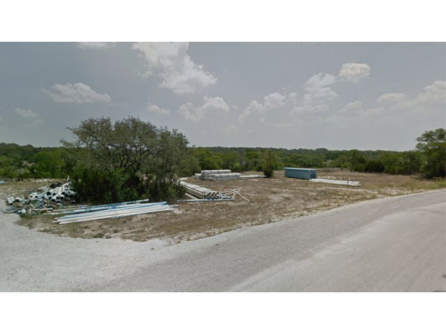 423 S Calvin Barrett, Bla