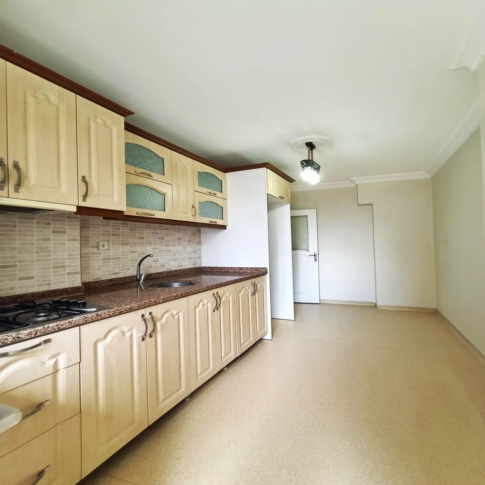 2+1 Apartment For Sale In Istanbul (Turkey, Istanbul, Esenyurt