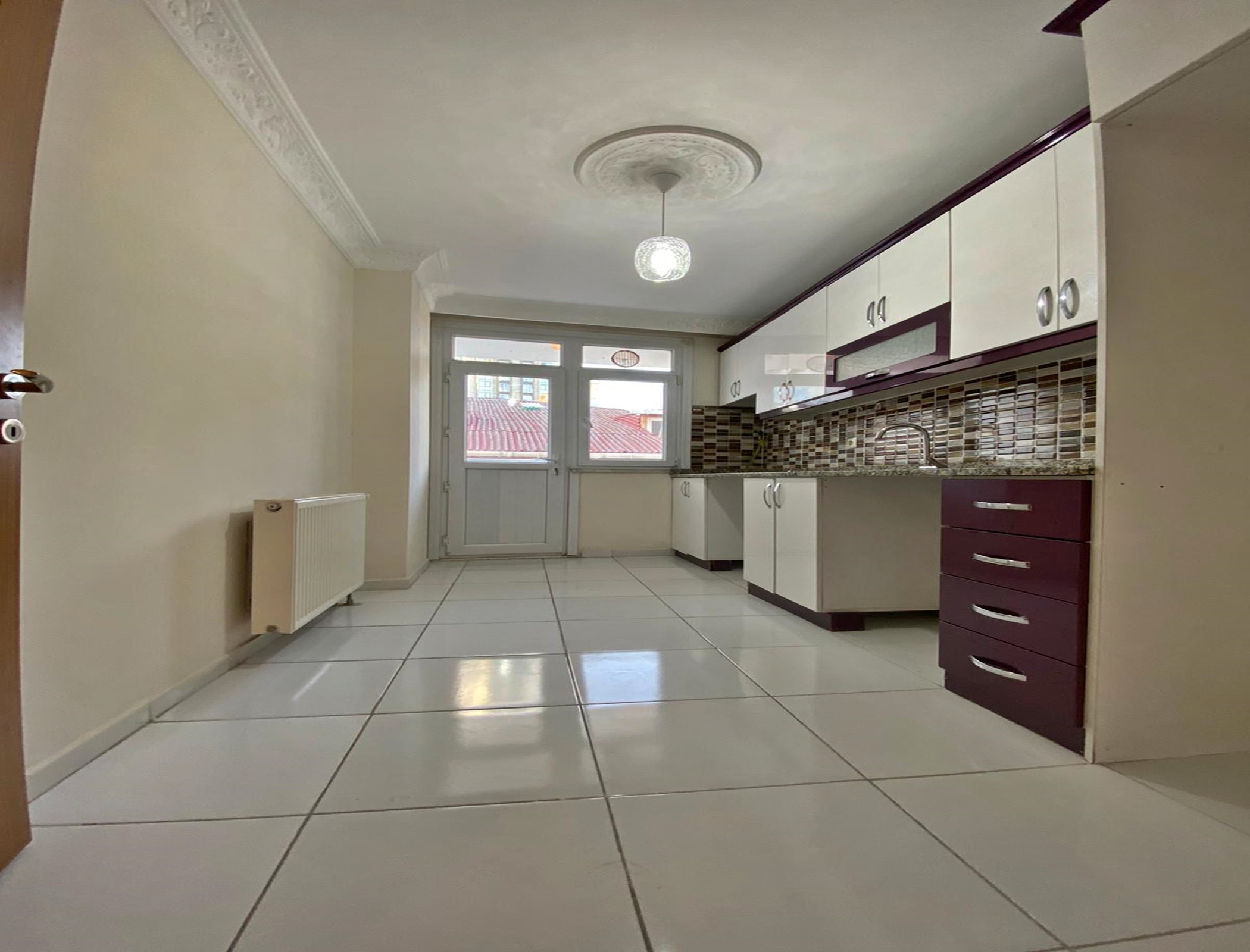 2+1 Apartment For Sale In Istanbul (Turkey, Istanbul, Esenyurt