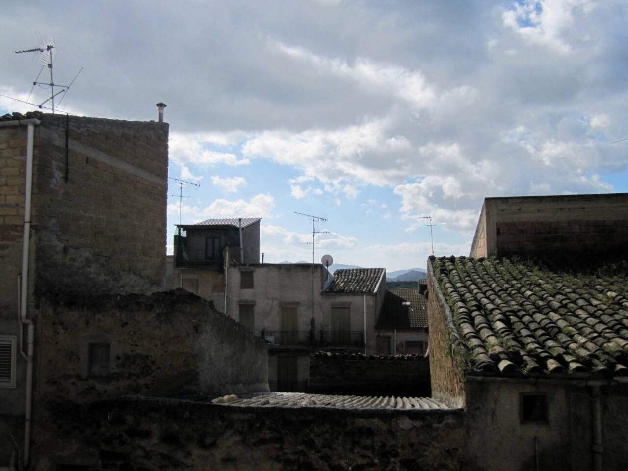 Townhouse in Sicily - Casa Elizabeth Via Catania (Italy ...